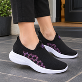 Quirini Slip-On Sneakers - Black
