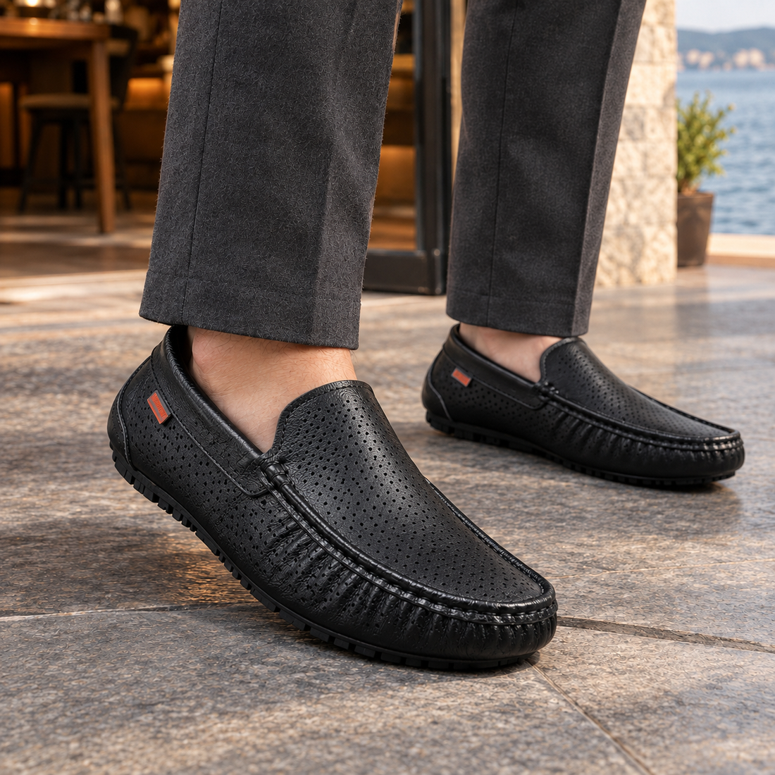 Isernia Leather Loafers - Black Punched